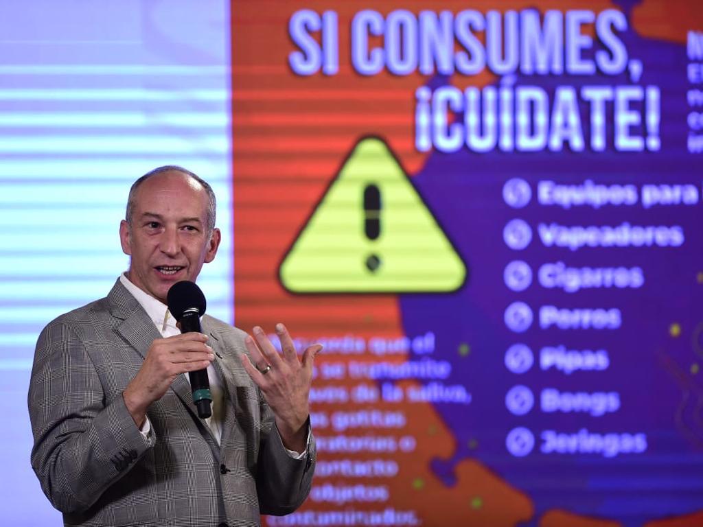 SSalud_mx's tweet photo. Establecer una hora para dormir y despertar, alimentarse bien y realizar actividad física te permitirá una buena #SaludMental durante la estancia en casa por la emergencia sanitaria. #QuédateEnCasa https://t.co/I48MjMi8uN