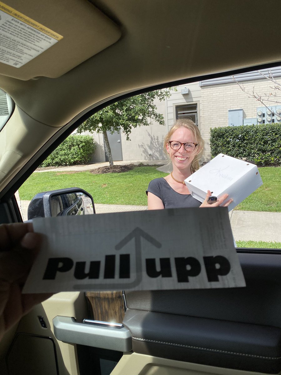 wePullupp's tweet image. To your door 🚪 or curbside. How ever you want it we will PULLUPP. This customer was so happy, she said she will continue to support the Pullupp movement. We thank you for that! Order now and we will Pullupp with it. #pullupp PULL⬆️UPP
