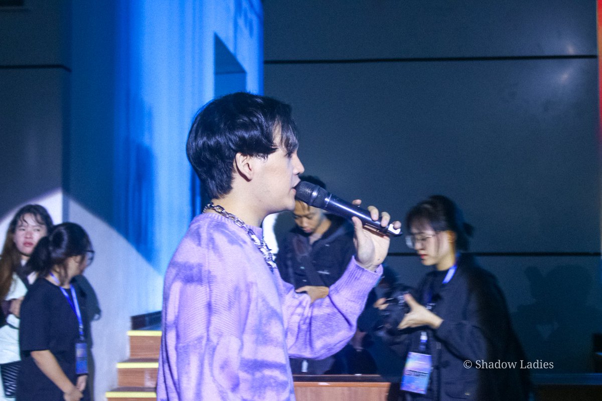 shadow_ladies's tweet photo. [The 1st FMT in Hanoi] 
The Power of Love ❤️❤️❤️ https://t.co/29hozQo6DV