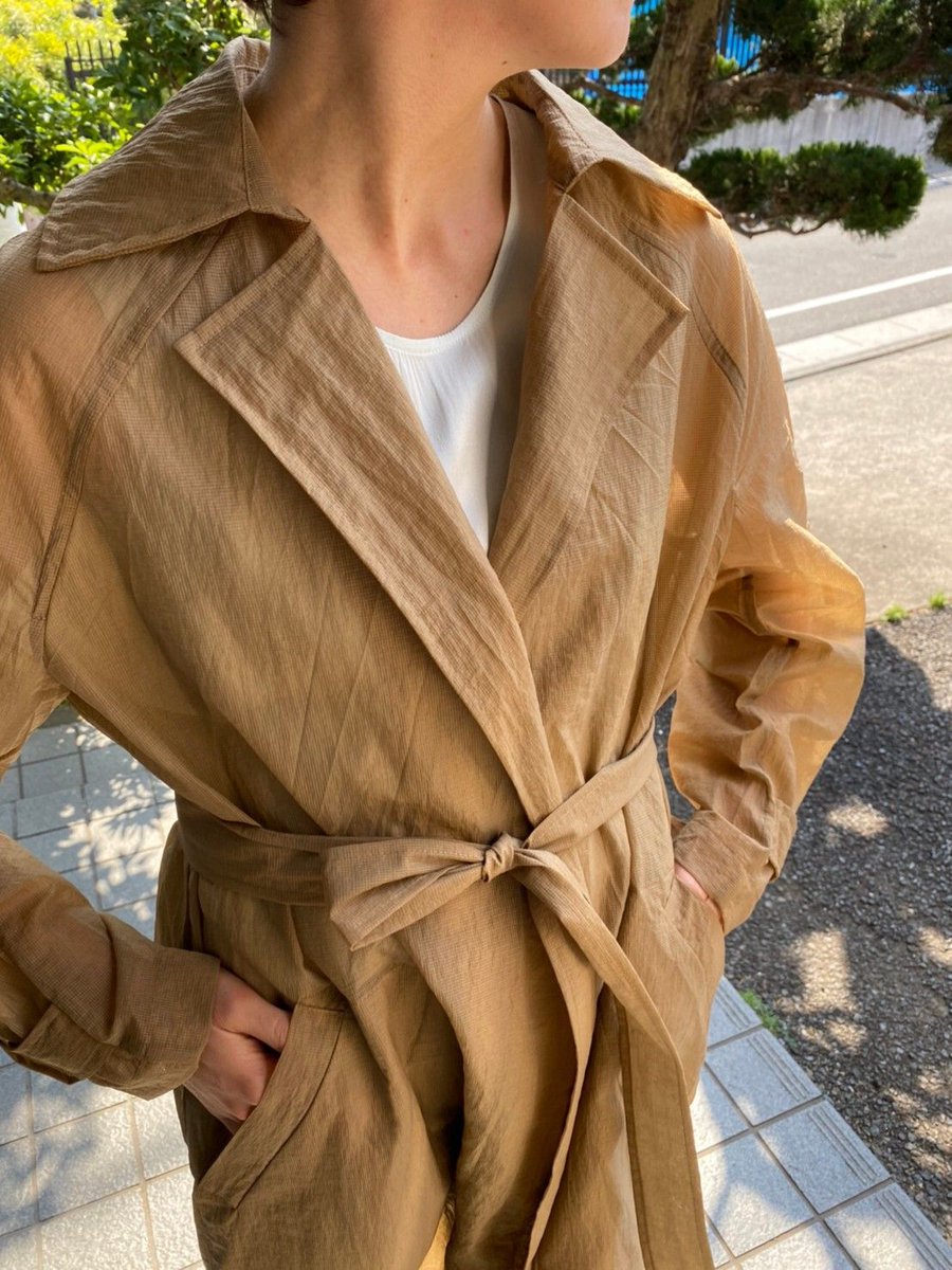 Johnbull_online's tweet photo. PRESS BLOG(73)-TELAのシアートレンチ
今週のWOMENSプレスブログは、マリアお気に入りのTELAのシアートレンチ。
今年らしさもあり、様々なスタイリングにもしっくりくる。そんなアイテムです✨✨
BLOG:https://t.co/2xKc65gLQ0
#johnbull #pressblog #2020ss #tera #trenchcoat #springcoat https://t.co/adt39ulXxt
