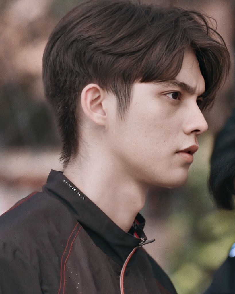 palechestnut's tweet photo. ชุดบอลเซ็ตนี้ทำกูร้องเอ๊งเลยค่ะ ขอเรียกโทนนี้ว่า “โทนผัว”
#คั่นกูEP8 #bbrightvc https://t.co/zSuv5jtMhF
