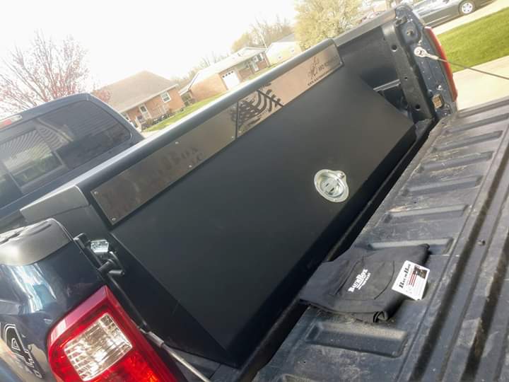 mark_baumgart's tweet photo. Thanks Frank Sansone this week for buying a #BaumBox! Looks good buddy! https://t.co/esECfvAttT