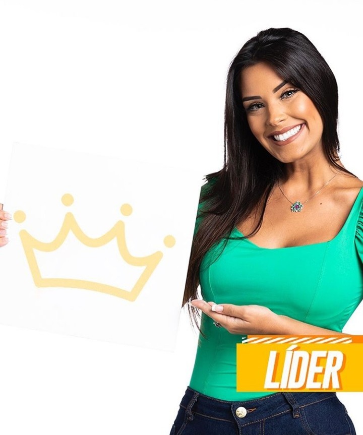 bbb0207's tweet photo. Ivy é a nova líder, gostaram? https://t.co/adsr9etes6