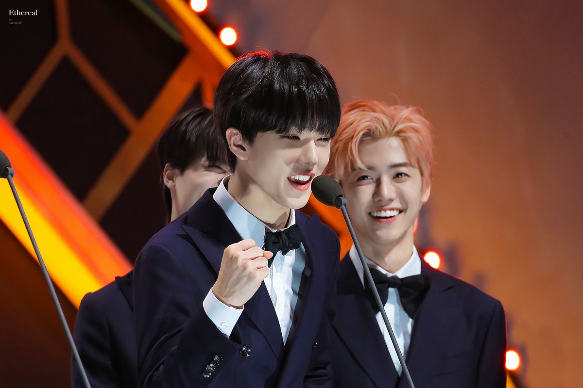 EtherealJs's tweet image. ✧⁺⸜(●˙▾˙●)⸝⁺✧✊🏻
#지성 #JISUNG #NCT #NCTDREAM