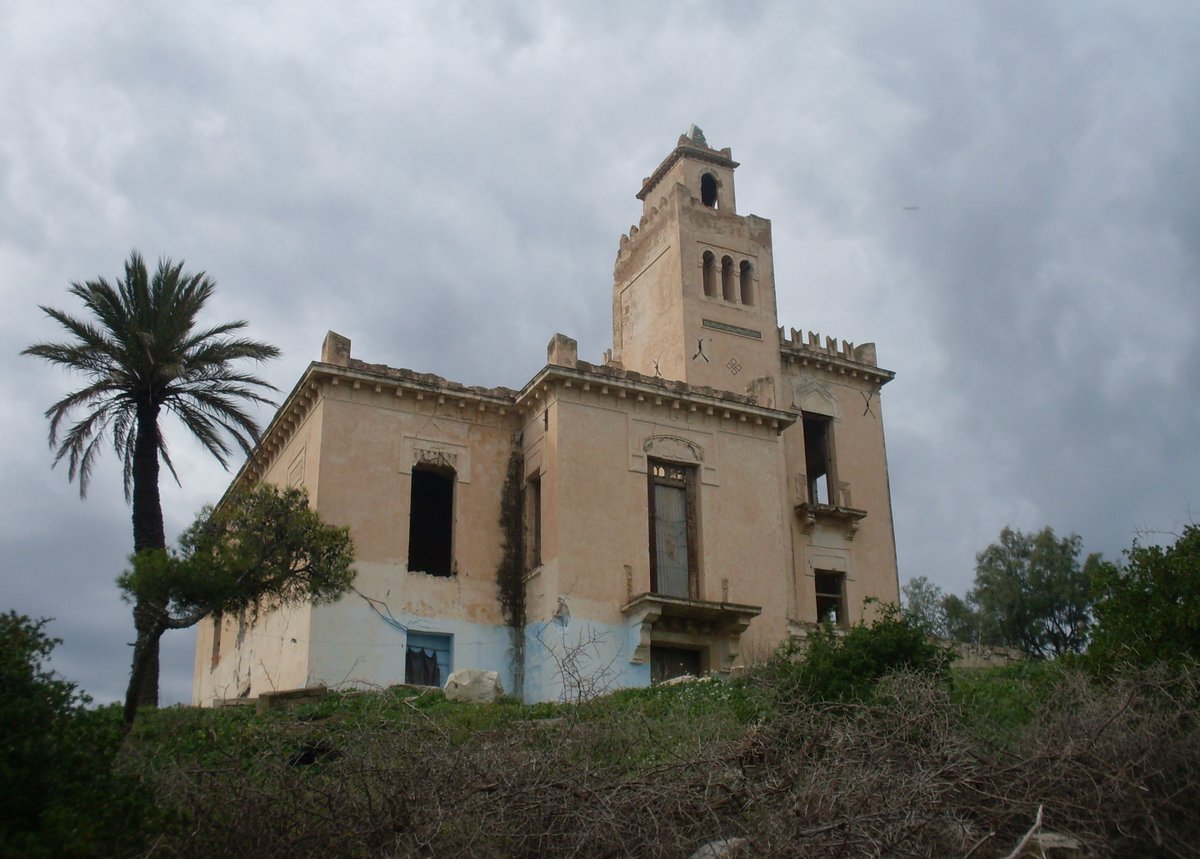 The North: Especially the Cap Bon regionItalian & French Colonial farms and train stations are a common sigh in the North of Tunisia especially in the rural portions of the Cap Bon and the North.Most are deteriorated, bust some have been reconverted into rural guest houses.