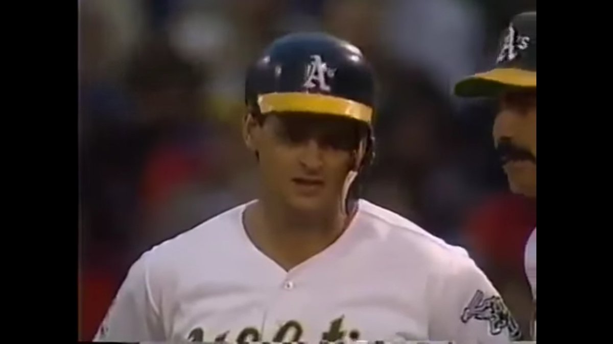 ArtNavarette's tweet photo. 1989 World Series Terry Steinbach with the orginal #Cflap @MLB @Athletics https://t.co/1FSRjLA8Jk