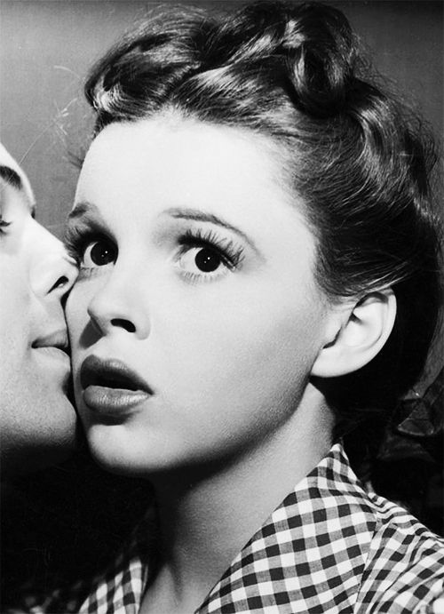 13: Judy Garland/Debi Mazar