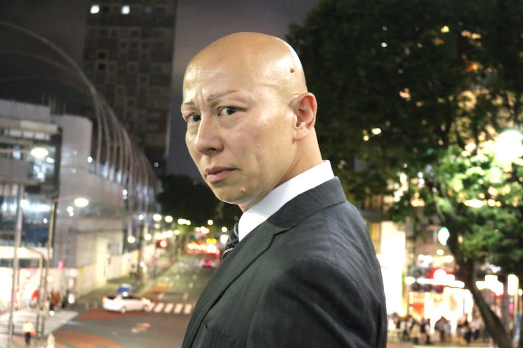 Nohairs Nohairの始まり 元々円形脱毛症なんです スキンヘッドに踏み切ったのは お前がスキンヘッドにするなら俺達もするから と言ってくれた友達が2人いたから 16歳でお風呂で毛が抜けていくのもトラウマになっちゃって そんな時俺もやる Nohairs Nohairの始まり 元々円形脱毛症なんです スキンヘッドに踏み切ったのは お前がスキンヘッドにするなら俺達もするから と言ってくれた友達が2人いたから 16歳でお風呂で毛が抜けていくのもトラウマになっちゃって そんな時俺もやる