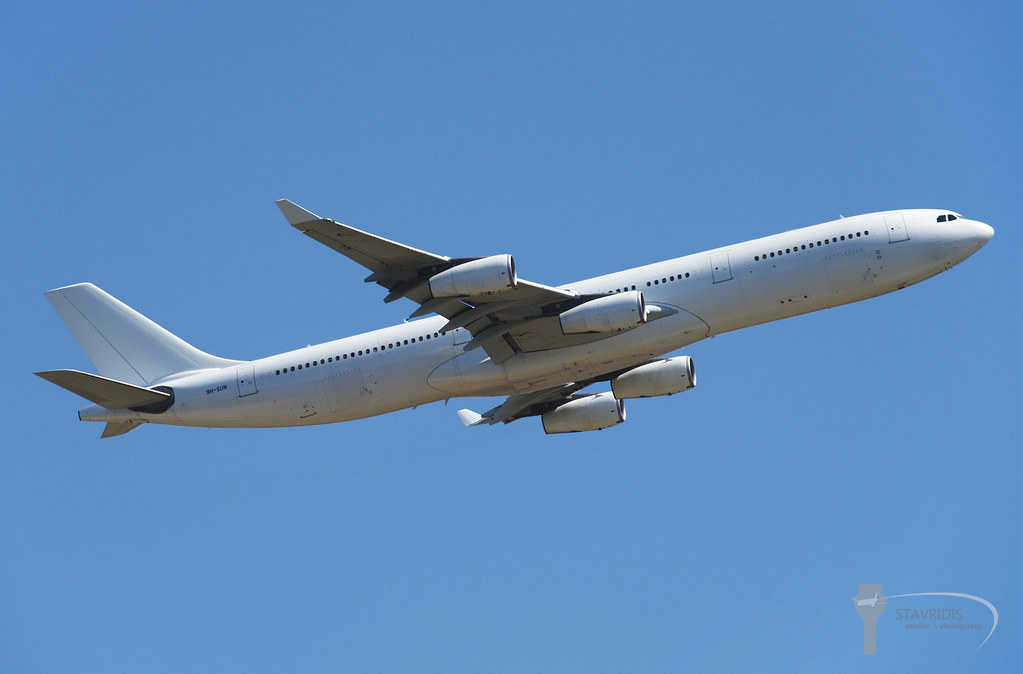 EstVillaDolores's tweet photo. Acaba de partir el vuelo de repatriación de 112 de los pasajeros del crucero Greg Mortimer varado en aguas del Río de la Plata.

El vuelo chárter operado por @hifly_airline es un A343 (reg. 9H-SUN) de 19 años, volará directamente al aeropuerto Internacional de Melbourne. https://t.co/vezNwcMTV1