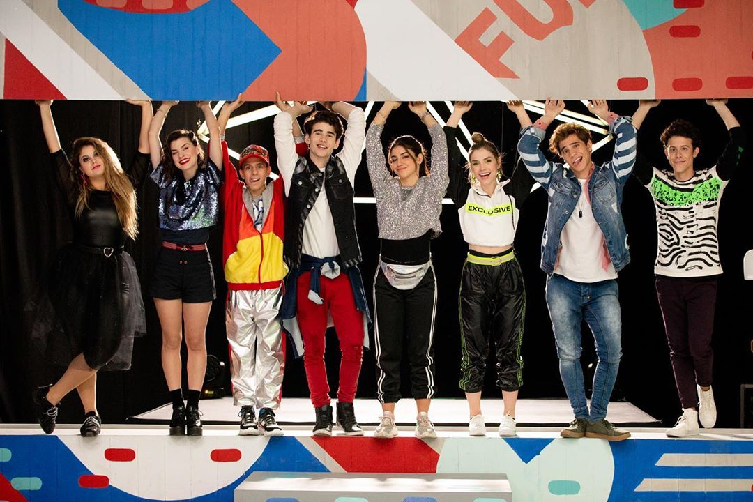 disneyugc's tweet photo. ¡¡¡Aplausos de pie para nuestros #Fundomeros y su versión de #Voy!!! 👏😍
Link: https://t.co/dqGGzQ8ViS https://t.co/GmQzsIGVcU