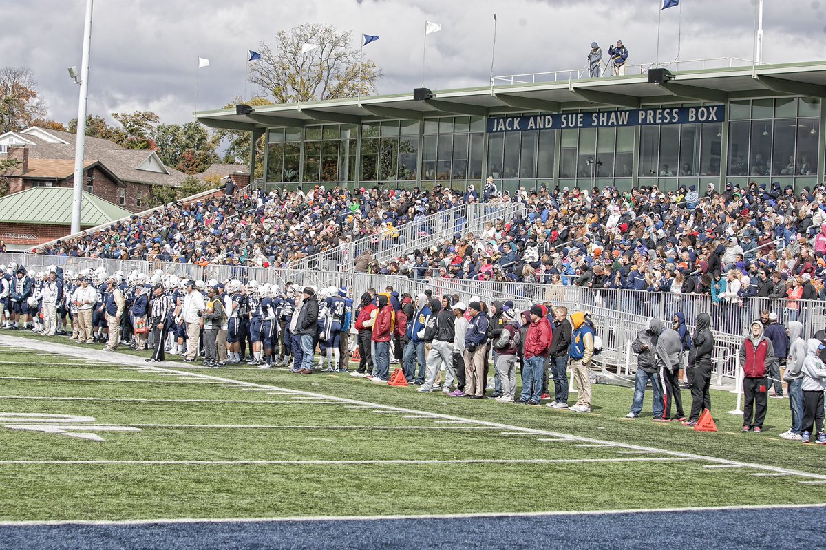 Philip81765869's tweet photo. After a great conversation I’m Blessed to Announce that I’ve received an offer from Trine University  ‼️ @CoachRyle @CoachKWall @TXPrivateFBGuy @CoachBCullen https://t.co/wcCDzhJzpv