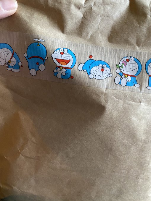 今届いた郵便物、テープがかわいい! 
