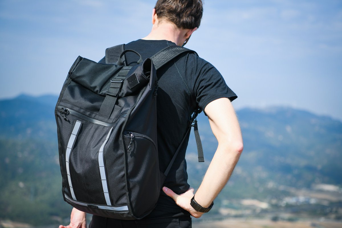 montonsport's tweet photo. commuter backpack features Laptop compartment, rain cover and reflective elements.
17L and 23L two sizes available.

#montonsports #montoncycling
#commuterbackpack 
#montonurbanplus
#monton #cyclelife 
#cyclinggear 
#fromwhereiride #cyclingislife
#ridewithpassion #cyclingfun https://t.co/Fpk6kJiEt8