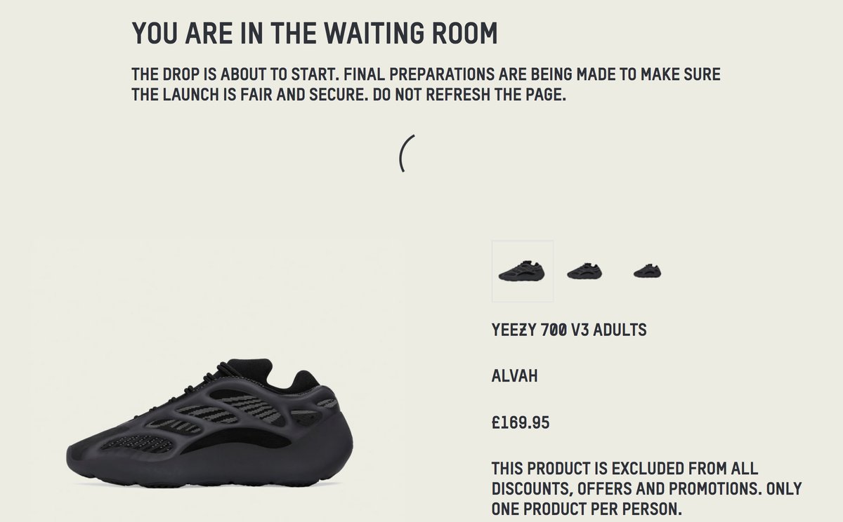 JustFreshKicks tweet media