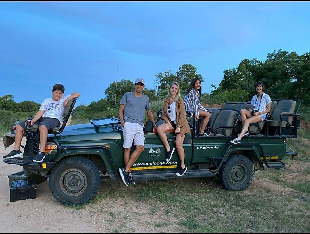 Book your #PrivateSafari for a morning or Afternoon or even for a #FullDaySafari to search for the Big5 @SANParksKNP #wildlife #SouthAfrica #meetSouthAfrica @VisitSA_UK @VisitSA_India #Easter