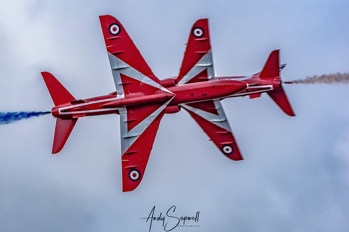 sappers64's tweet photo. Join the challenge of posting an aviation photo. Just a photo, no description. The goal is to post positives instead of spreading negativity. Just copy the text and post it with a nice picture. #airpowerhistory #AvGeekChallenge https://t.co/qFz9BB7FgW