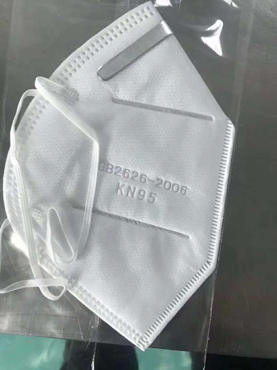 Wholesale product in stock! 
Disposable 3-ply face mask, medical face mask and KN95 face mask
CE&amp;FDA
MOQ500pcs each

Rita
Whatsapp/wechat:+8613202062448
Email：ritasales@sevich.com