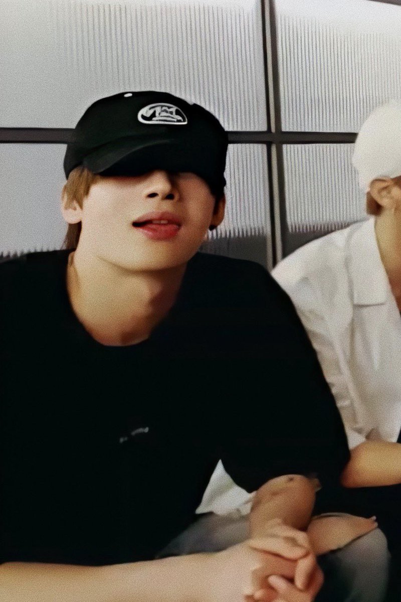 exsejunparis's tweet photo. อยากเป็นแฟนครับ ตัวเอง😥🖤 https://t.co/06ZMfTzgZT