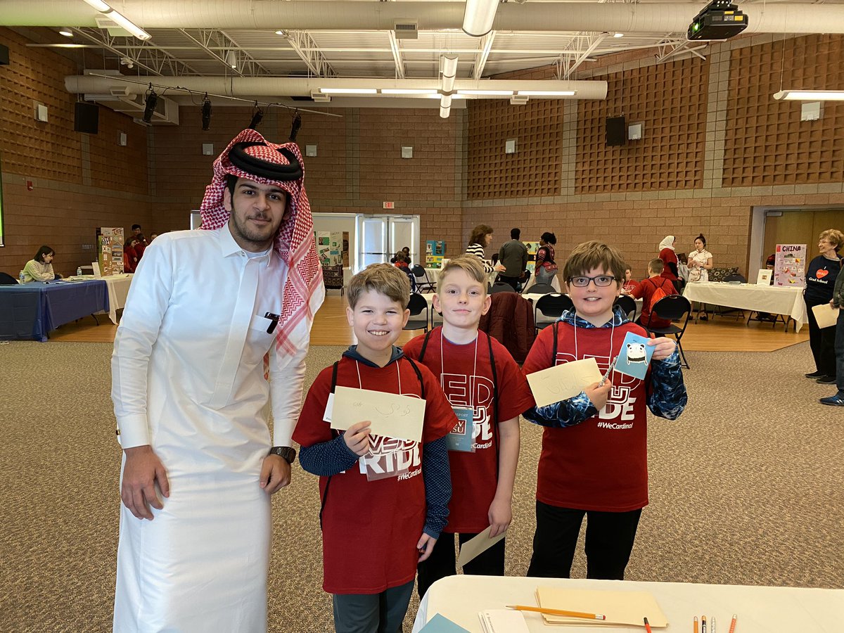AMalidan's tweet photo. We had a great time teaching the children about Saudi culture and how to write their names in the Arabic language, for the annual #passport_to_the_world event. https://t.co/MmDI83gabq