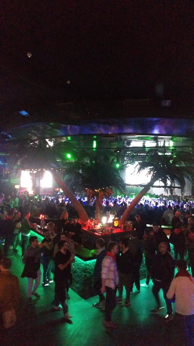 raelmolina's tweet photo. Hace 1 año tras meses muy jodidos, salía por primera vez a la #PrePartyES19 y fue un recuerdo INCREÍBLE.
Hoy tendría que estar de resaca emocional (y de la otra) tras la Welcome y con ganas para la #PrePartyES20.
VOLVEREMOS
Y esta noche a las 22h a darlo todo @eurospaincom https://t.co/Uud0WN0O8G