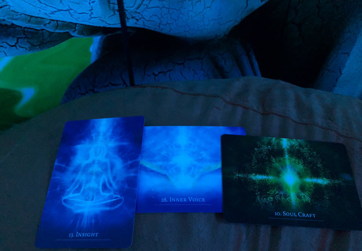  Thread Alert ! Some of y’all are ready to dive deep into spiritual practices, spiritual careers & spiritual knowledge. Your intuition is growing stronger & your divine gifts are expanding. Some of you have been doing spiritual research & others of you have/are (cont)