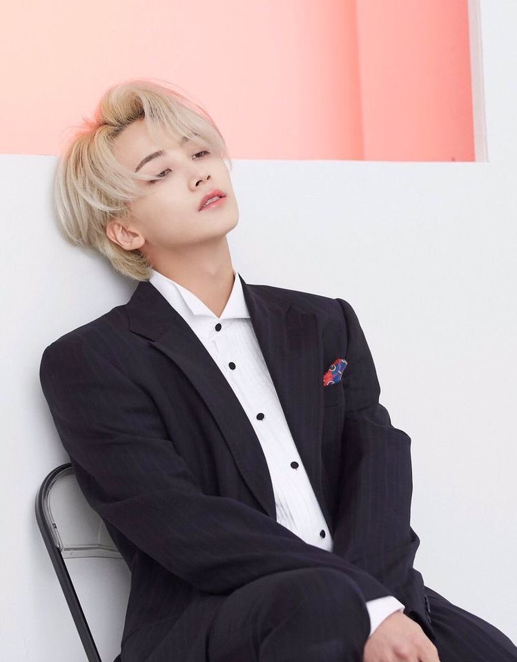 MY POOR HEART CAN’T HANDLE YOON JEONGHAN!