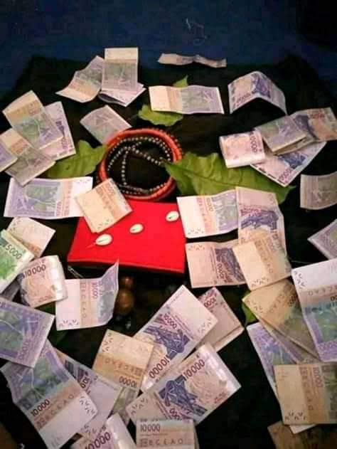 MDaagbonon's tweet photo. #portefeuillemagique #valisemagique #richesse #calebassemagique #savon #humour #retouraffection #abidjan #bamako #COVIDー19 #commissaire5500 pour plus infos :
https://t.co/R4GYxsMtwn https://t.co/ZBsevXlAoX