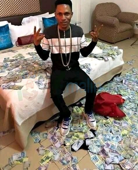 MDaagbonon's tweet photo. #portefeuillemagique #valisemagique #richesse #calebassemagique #savon #humour #retouraffection #abidjan #bamako #COVIDー19 #commissaire5500 pour plus infos :
https://t.co/R4GYxsMtwn https://t.co/ZBsevXlAoX