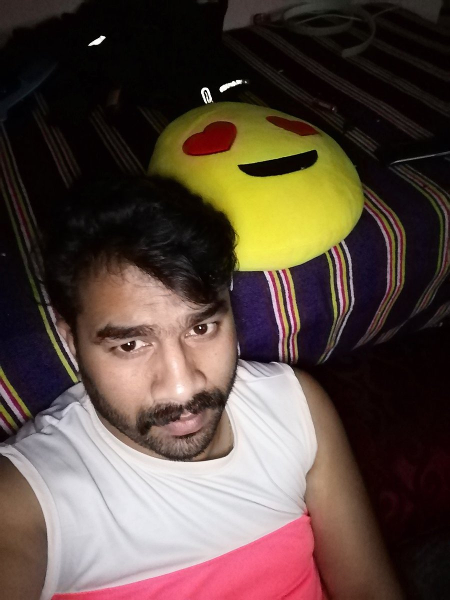 SachinPotadar's tweet photo. #HomeQuarantine https://t.co/g6La11NqmL