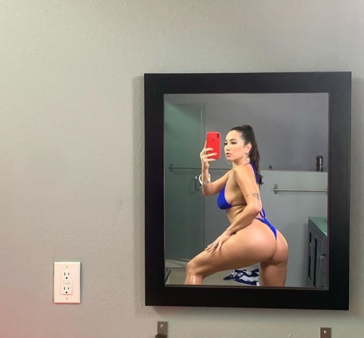 Angella263's tweet photo. salut. Dispo pour vous servir 💕♋️🔞💦🔥 https://t.co/Wu7RCygm4n