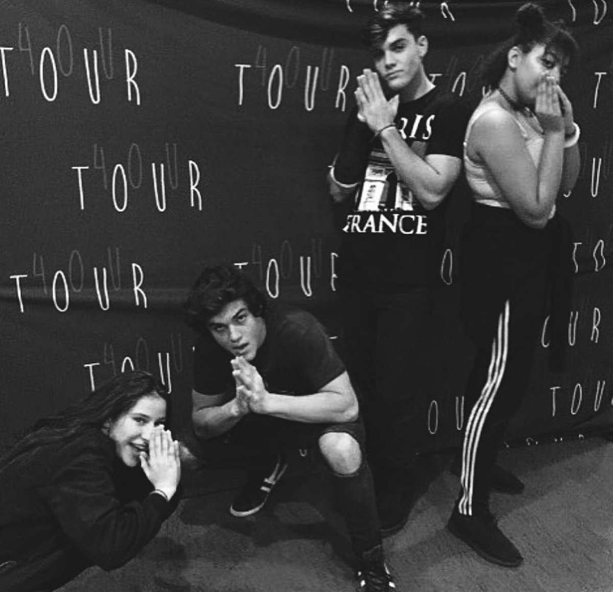 7HOSE0K's tweet image. enjoy some of my favorite #4ou pics cause i’m just soft for 2016 rn