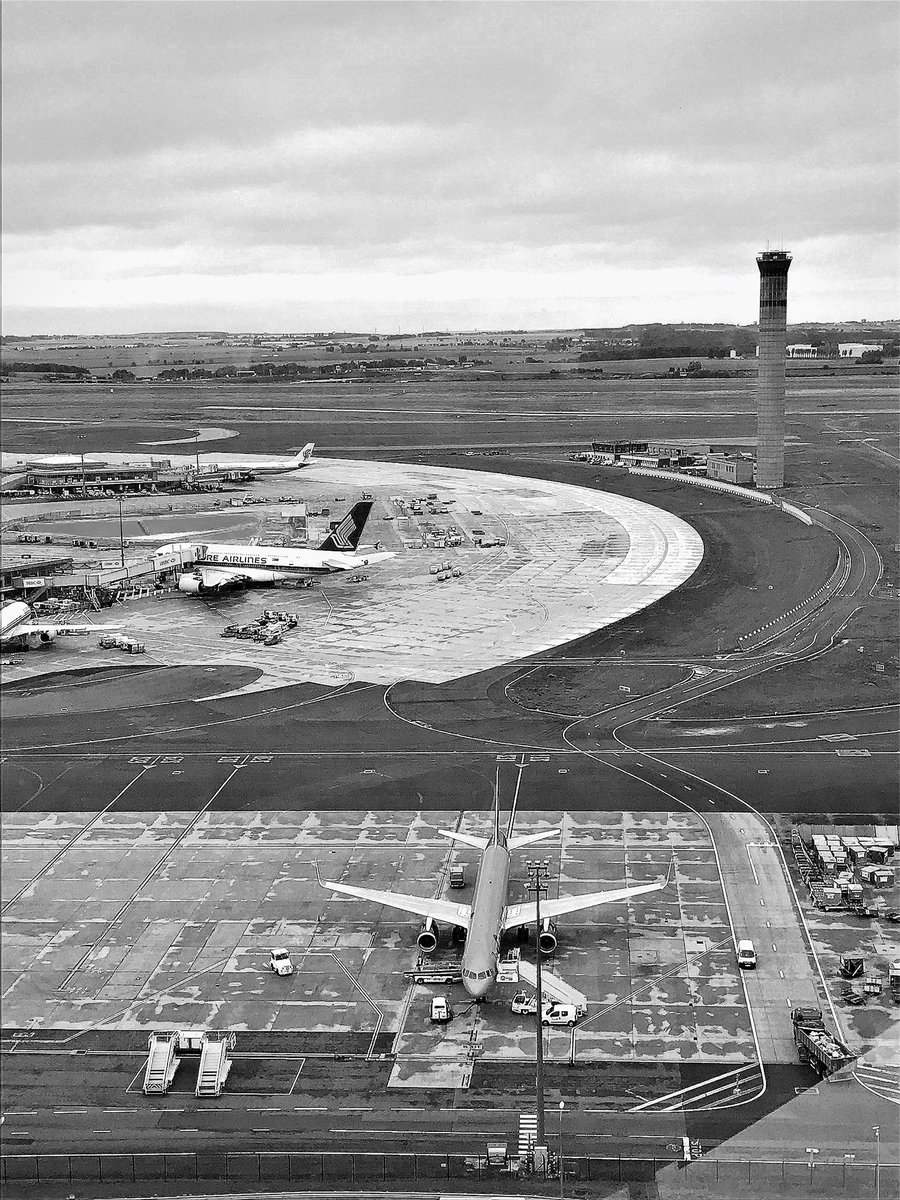 AvGeekinside's tweet image. From north ATC tower  @ #CDG #LFPG #avgeekchallenge #AvGeek