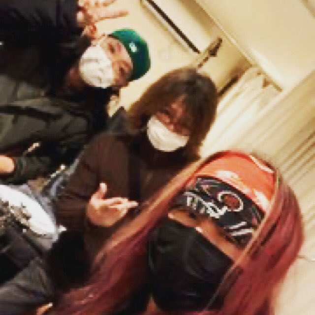 本日19時より、Susukino 810のYouTubeチャンネルにて我々SEXXXXの動画が配信されます！
かなりレアな映像なので皆さん楽しみにしてね^_^