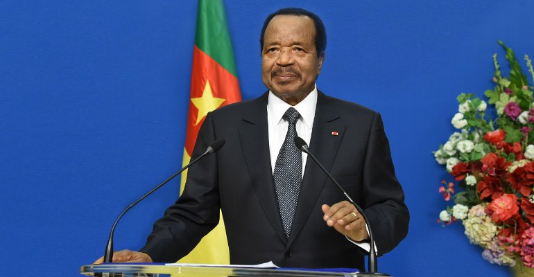 OwonaGregoire's tweet photo. "Ensemble, avec civisme, courage &amp; responsabilité, barrons la voie à la propagation du coronavirus. Suivons scrupuleusement les prescriptions du Gouvernement &amp; de l'OMS."
Paul Biya https://t.co/5xTyo0JSeB