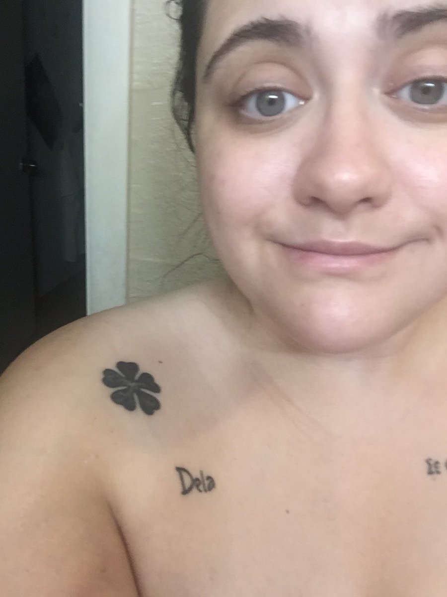 ð——ð—²ð—®ð—»ð—¶ð—ºð—² No Twitter Favorite Book Series And Means Warrior And Strength And Then The Girl On My Thigh Is From Sm Creepshow On Youtube She Drew It Https T Co 3bftfkbumy