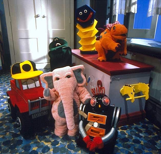 apeinthezoo's tweet photo. @itsstephtoms I remember buying ferngully in Woolworths and wearing the VHS out 😩  
Also anyone remember Johnson and Friends?! https://t.co/M45mLbZ9IX