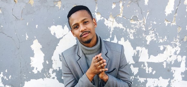 NdouViolet's tweet photo. @Samora_Mangesi OMG!!! RGB Presenter Samora Mangesi Attempted Suicide https://t.co/Vmyypcu3IK #ShimzaMustFall #day16oflockdown #YTKO32HourFest #KeepItRemote #thehouseconnect #SaturdayMotivation #SaturdayMorning #SaturdaySwag #SaturdayVibes https://t.co/BTY7QpeGDz