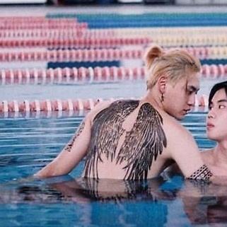 boun and fake tattoos, a breathtaking thread.  #bb0un   #BounNoppanut  @bb0un