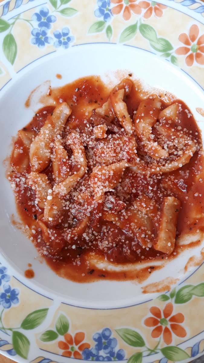 lifescanvas7's tweet photo. Thank you @jamieoliver for inspiring our 15 year old to make home made pasta!!! #KeepCookingCarryOn https://t.co/TAlbIBezEJ