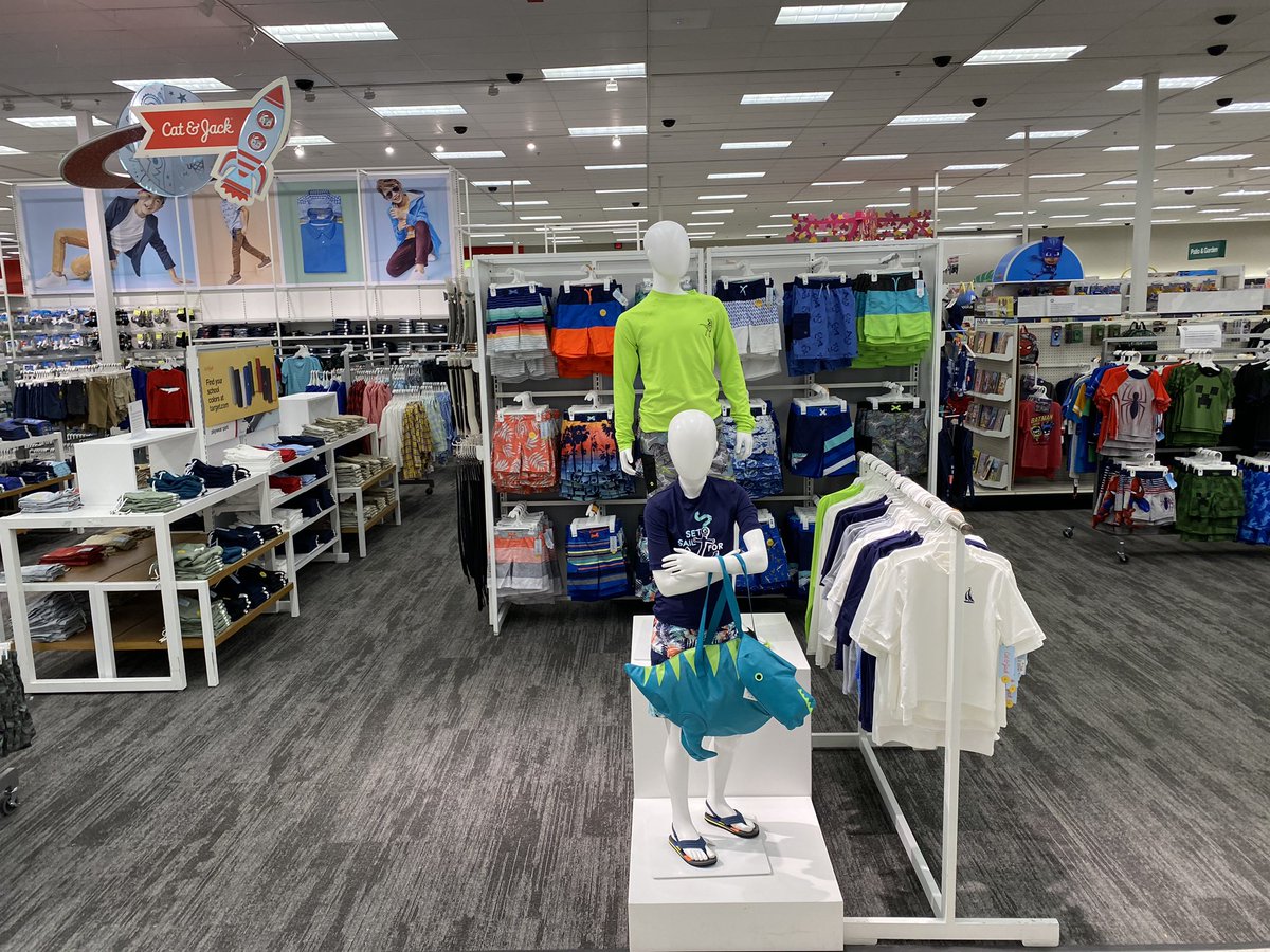 AllisonCrilly2's tweet photo. Boys DBO Melissa and TL Sarah making some HUGE seasonally focused changes in boys just in time for the holiday weekend! #D310 #G396 #T2210 @aldenkooken @nikihcopeland @TerryTh08713894 https://t.co/MTKbKdrz6m