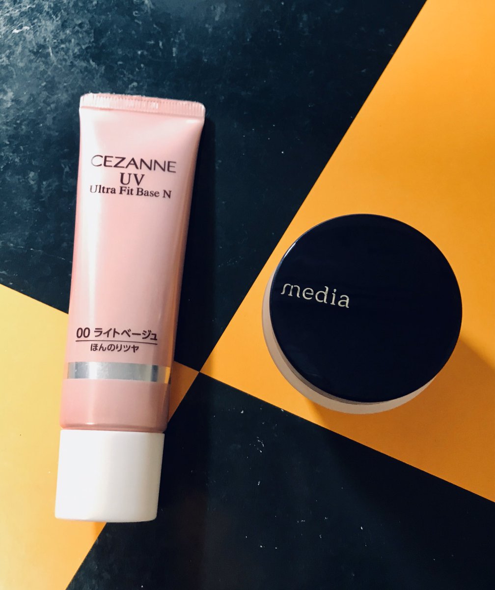 O Xrhsths Shibuya39 Sto Twitter ここ2日くらいこのトリオ メディアのファンデーション 毛穴に溜まりがちかもしれんと思っていたけど わかった 塗る量をかなり少なめにしたほうが美しく仕上がる 最近 あまりにパキッと仕上がるファンデーションがしっくりこない と