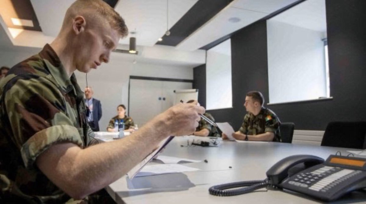 mark_mellett's tweet photo. Excellent analysis by @harrymcgee articulating the critical role of #COVIDー19 Contact Tracing. Proud of our Cadets, future @defenceforces officers, delivering a vital service as tracers, trainers &amp; indeed leaders. #ÓglaighnahÉireann #StrengthenTheNation

https://t.co/TglhTWgjm9 https://t.co/4F0PlqVIns