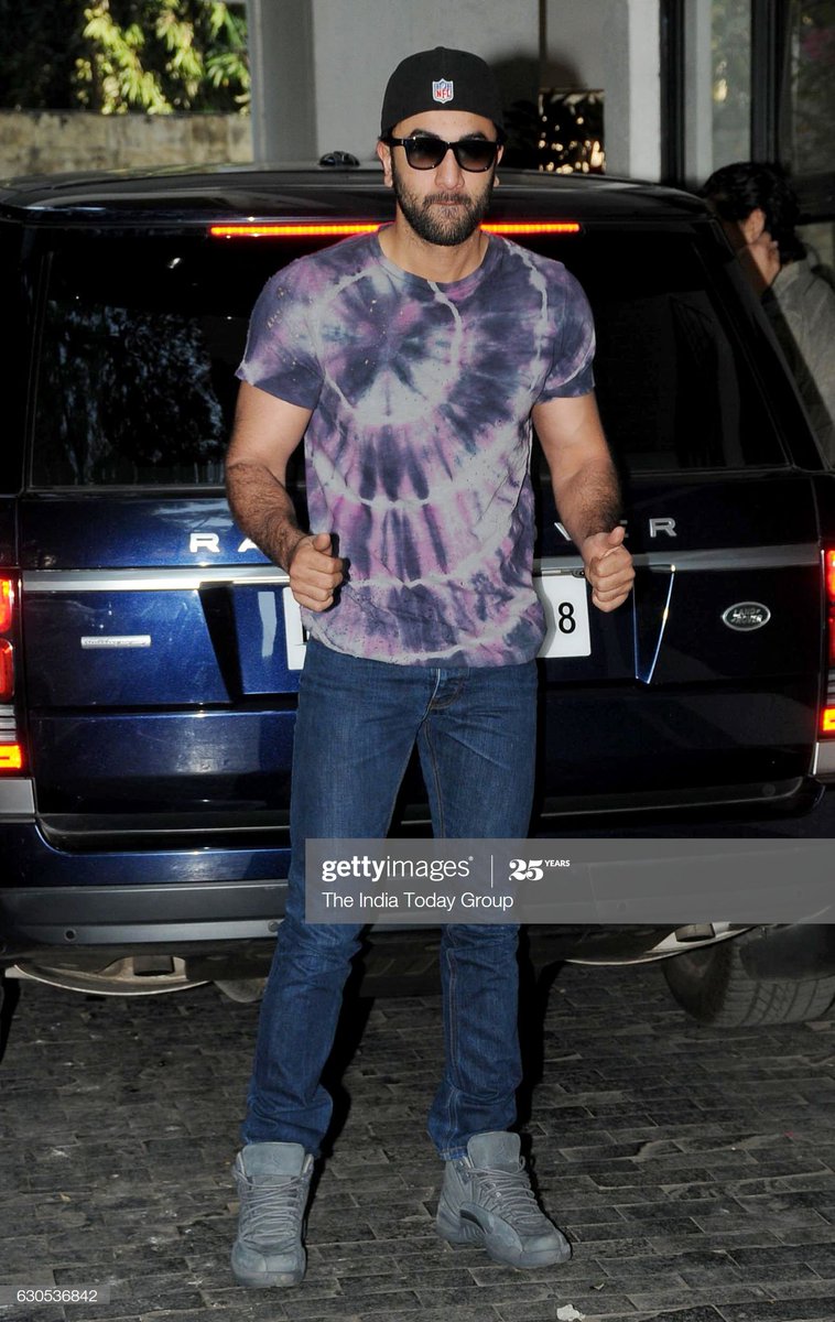 literally just Ranbir Kapoor in this purple tie dye tshirt- a thread