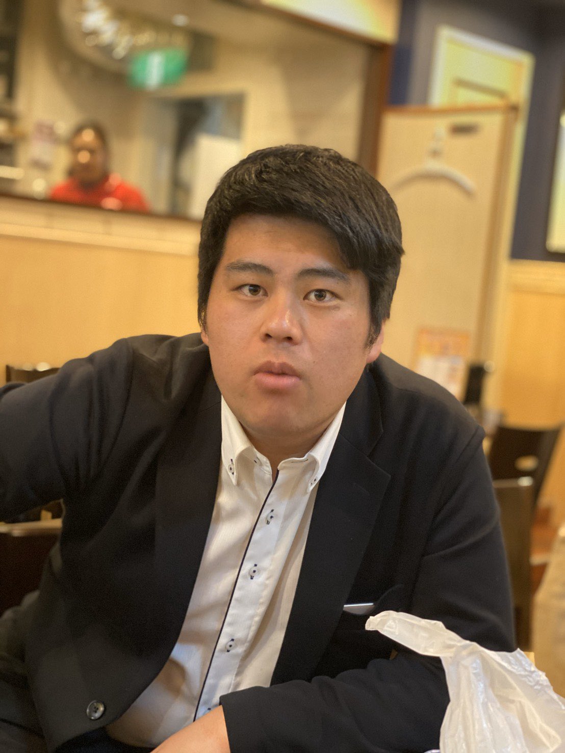 立教大学軟式野球サークル Hotwave 4年 島崎慶 観光学部所属の彼は世界中の名所を旅して回る屈指の旅好き 好きな言葉はライス大盛り ユニホーム姿だけで爆笑をかっさらうのは彼だけである 自称痩せれば かっこいいらしいが 痩せる気配は微塵もないし