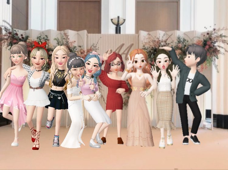 Hayiest's tweet photo. Blur karena yang fotoin zinnie. Tapi tenang masih terlihat mnies 🤩 #NewChapterOfAA https://t.co/yqI3lMglcy