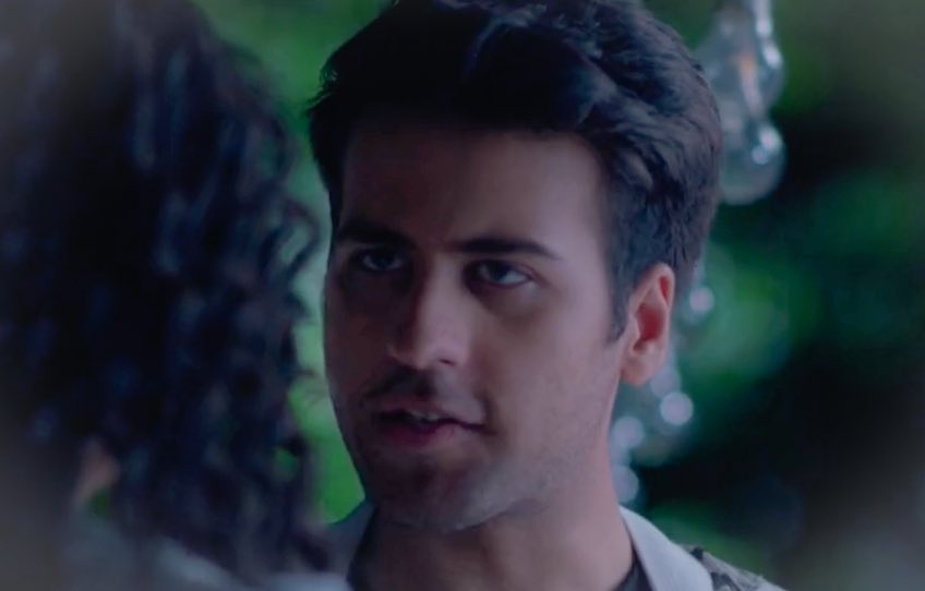 Kunal cared for Kuhu in his own little waysHe could see she was upset at being left out of singing When she said she was scared of dark, he promised not to leave her alone  #YehRishteyHainPyaarKe   #KuKu   #RitvikArora   #KaveriPriyam