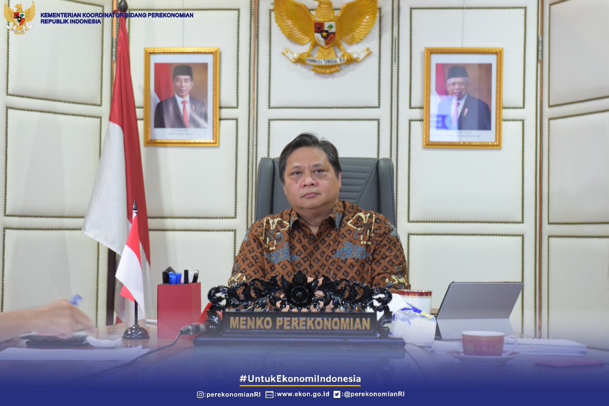 PerekonomianRI's tweet photo. #BeritaEkon

Pemerintah resmi membuka pendaftaran Kartu Prakerja, Sabtu (11/4), melalui situs https://t.co/8YhrQMnCQH. Syaratnya yakni WNI berusia di atas 18 thn &amp; tdk sedang mengikuti pendidikan formal.

https://t.co/gC8HYFtSEk

#UntukEkonomiIndonesia
#SiapDariSekarang https://t.co/6khp8L6ZoU