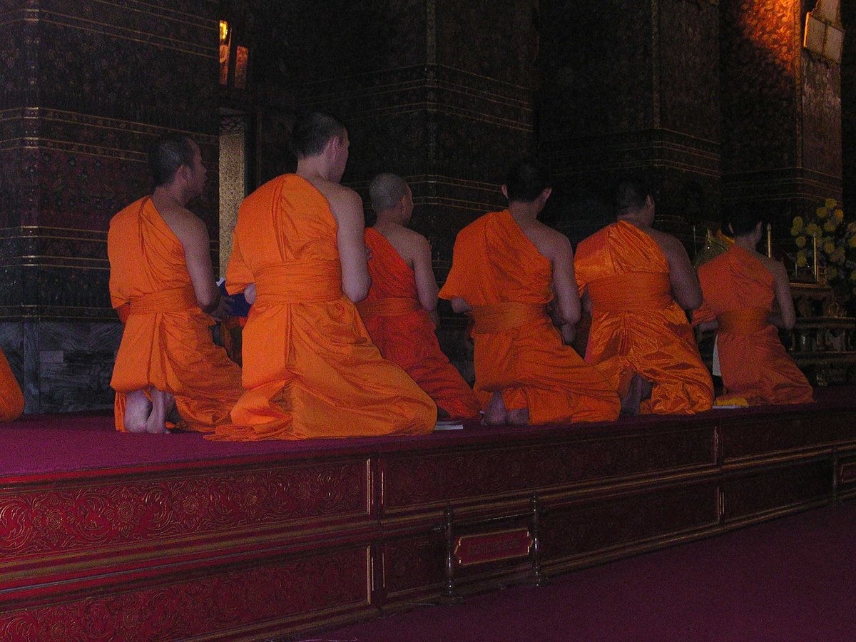 2004. Bangkok