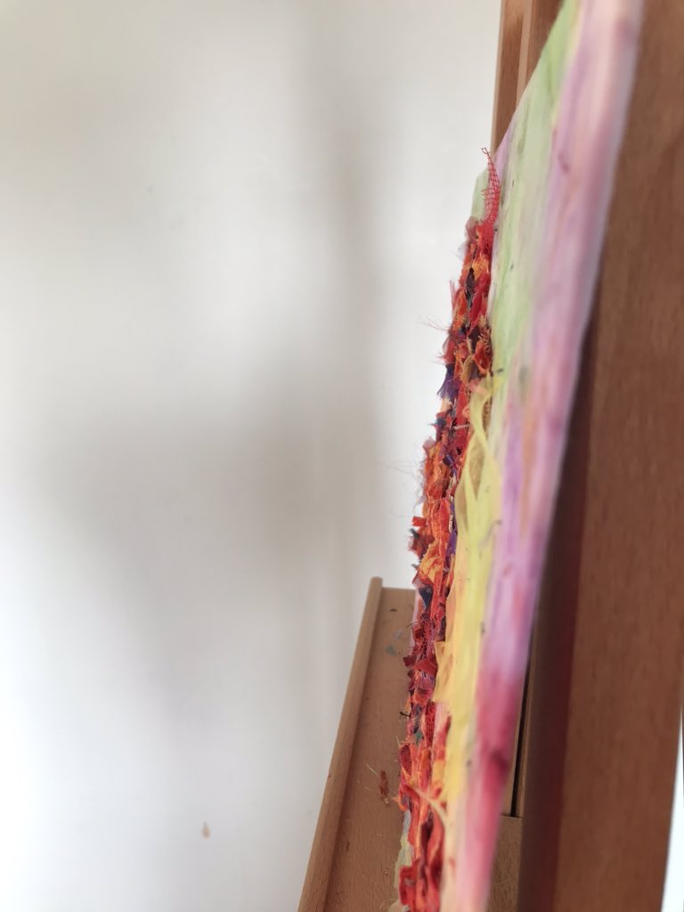 art_in_textiles's tweet image. I’ve been asked to post details of what a #collage looks like #sideon to show the depth of #fabric #layers in the picture! #textiles
