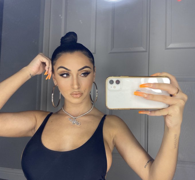 2 pic. So I did it and also posted a bomb video on my Instagram so go look @ sahlt_ 😜 https://t.co/k